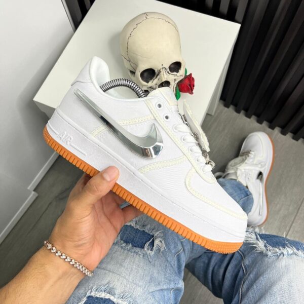 Nike Air Force One Travis Scott