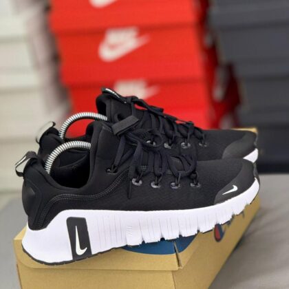 NIKE FREE METCON NEGRO