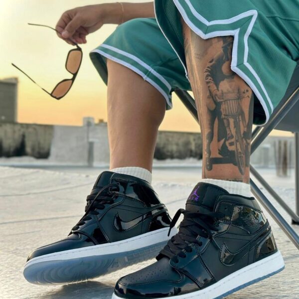 Nike Retro 1 Negro